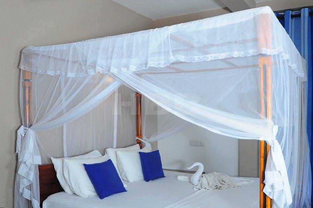 Harmony Beach Resort Tangalle Exterior photo